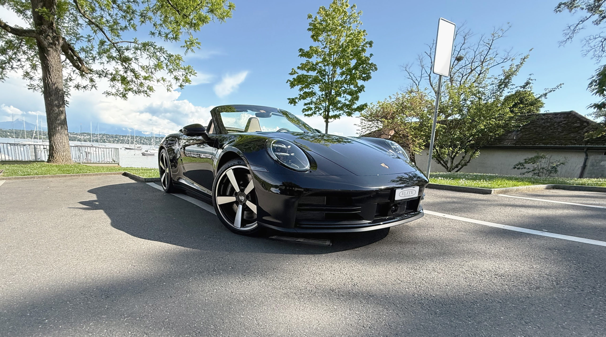 Porsche_Carrera_S_Cab_992.2_Banner_HD
