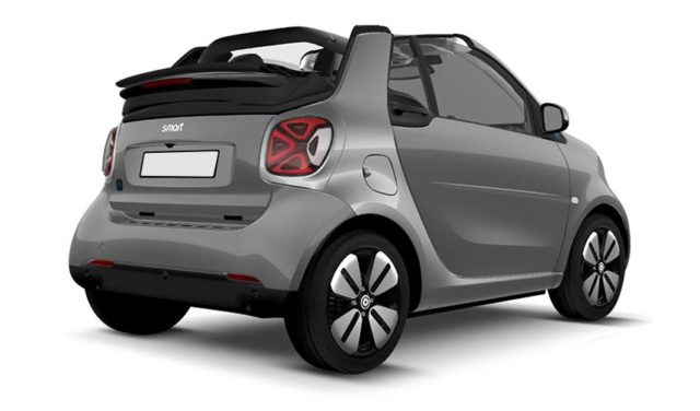 Rent a Smart ForTwo EQ Cabriolet in France (Côte d'Azur) with